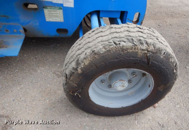 image for item ET9110 1999 Genie S45  boom lift