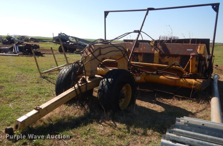 image for item ET9231 Soil Mover 1425RF  pull type scraper
