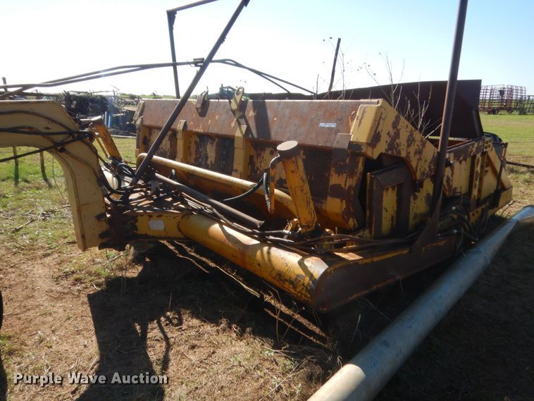 image for item ET9231 Soil Mover 1425RF  pull type scraper