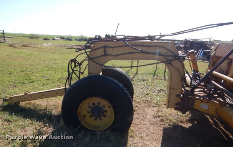 image for item ET9231 Soil Mover 1425RF  pull type scraper