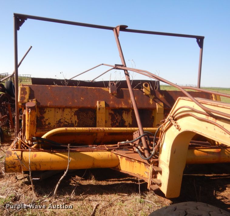 image for item ET9231 Soil Mover 1425RF  pull type scraper