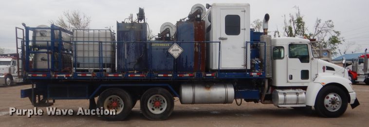 image for item ET9244 2008 Kenworth T370  lube truck