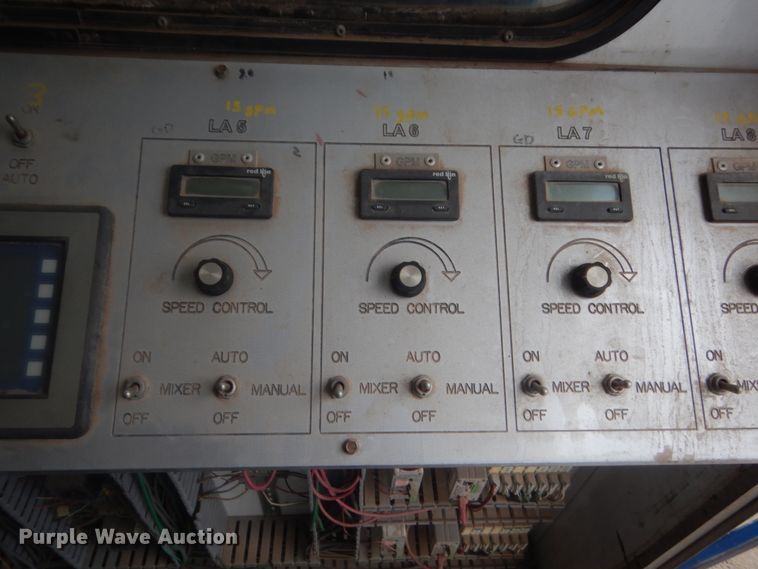 image for item ET9244 2008 Kenworth T370  lube truck