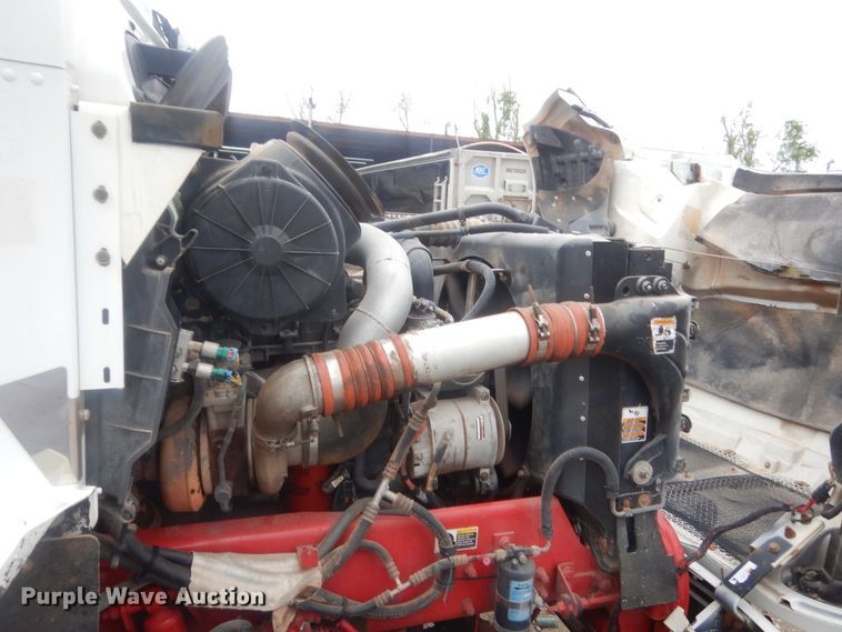 image for item ET9244 2008 Kenworth T370  lube truck