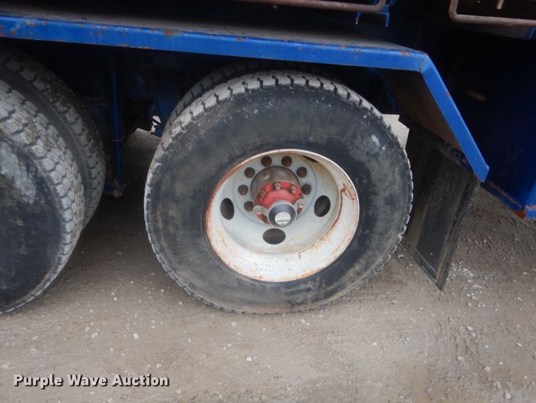 image for item ET9244 2008 Kenworth T370  lube truck