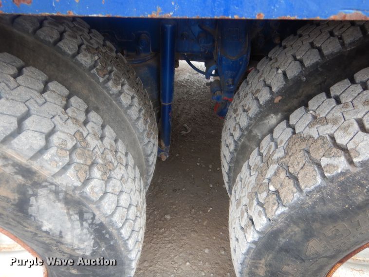 image for item ET9244 2008 Kenworth T370  lube truck