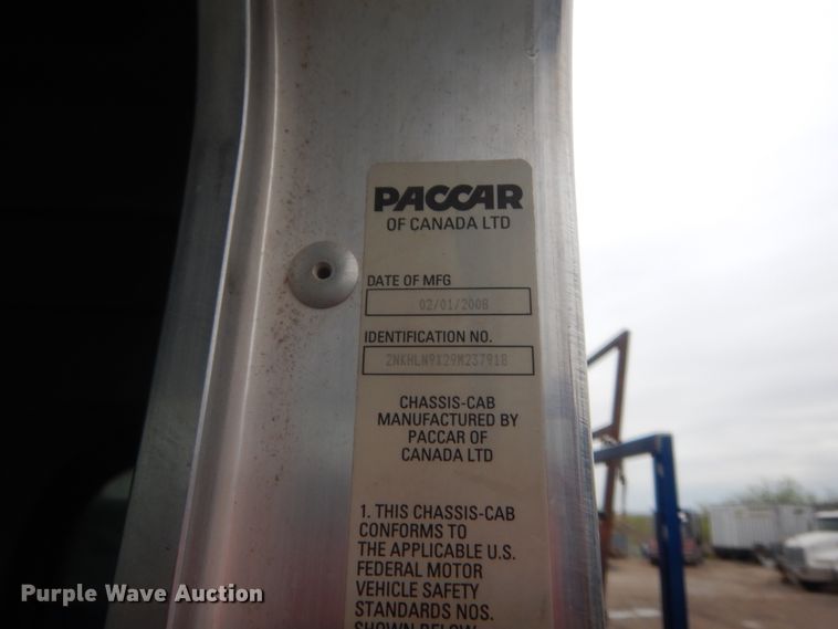 image for item ET9244 2008 Kenworth T370  lube truck