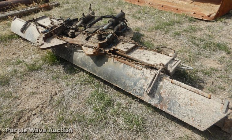 image for item FI9033 (2) under mount snow plows