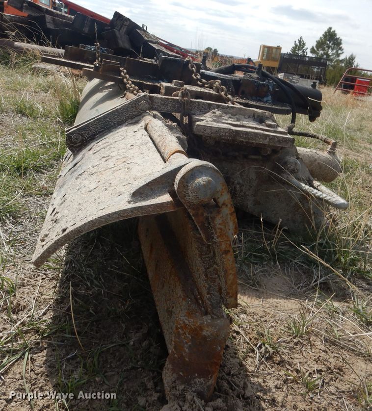 image for item FI9033 (2) under mount snow plows