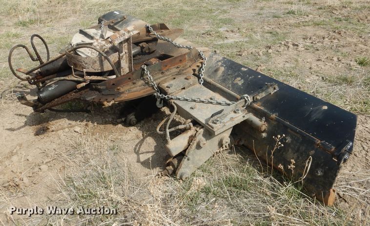 image for item FI9033 (2) under mount snow plows