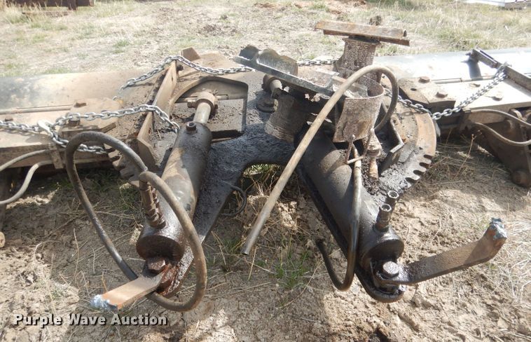 image for item FI9033 (2) under mount snow plows