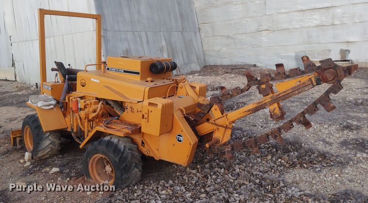 image for item FY9896 Davis Fleetline 70+4  trencher
