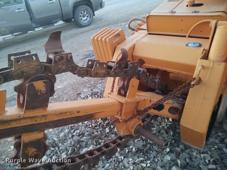 image for item FY9896 Davis Fleetline 70+4  trencher