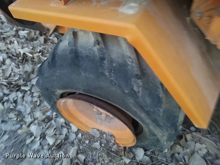 image for item FY9896 Davis Fleetline 70+4  trencher