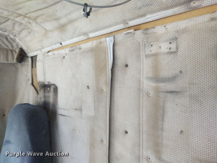 image for item FY9993 1992 Freightliner FLD120  dump truck