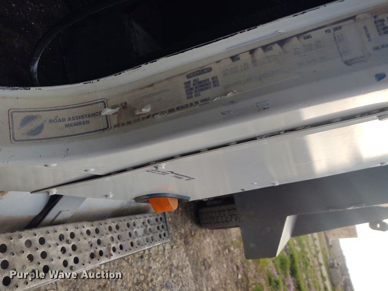 image for item FY9993 1992 Freightliner FLD120  dump truck