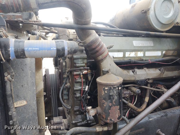 image for item FY9993 1992 Freightliner FLD120  dump truck