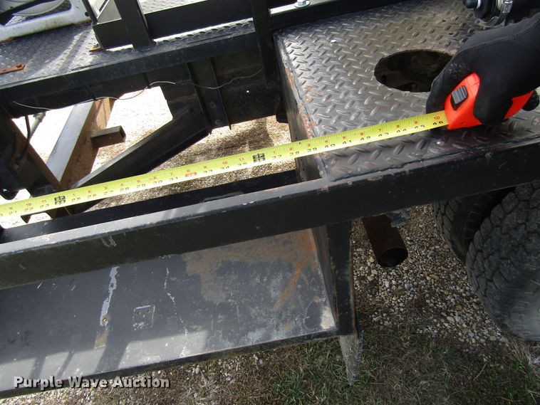 image for item GC9903 1996 Ford F450 Super Duty  flatbed truck