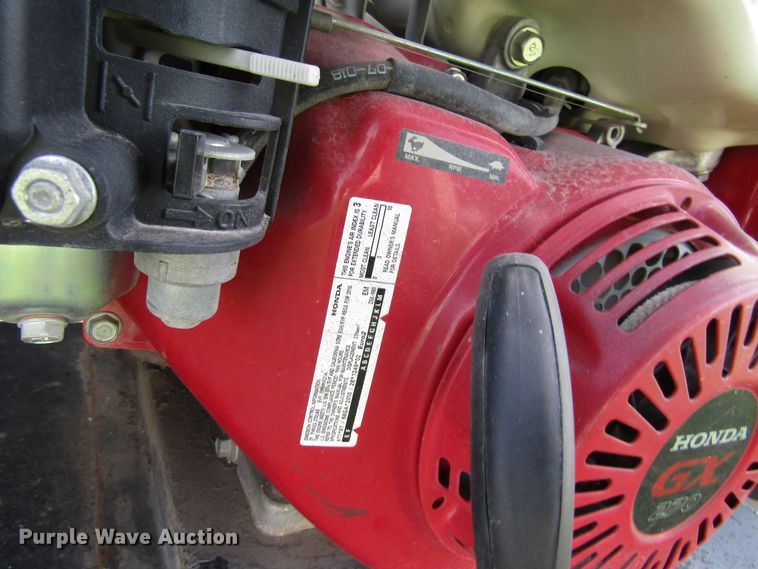 image for item GC9903 1996 Ford F450 Super Duty  flatbed truck