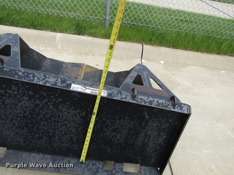 image for item GC9910 Quick Attach EZ30 skid steer quick scoop utility spade