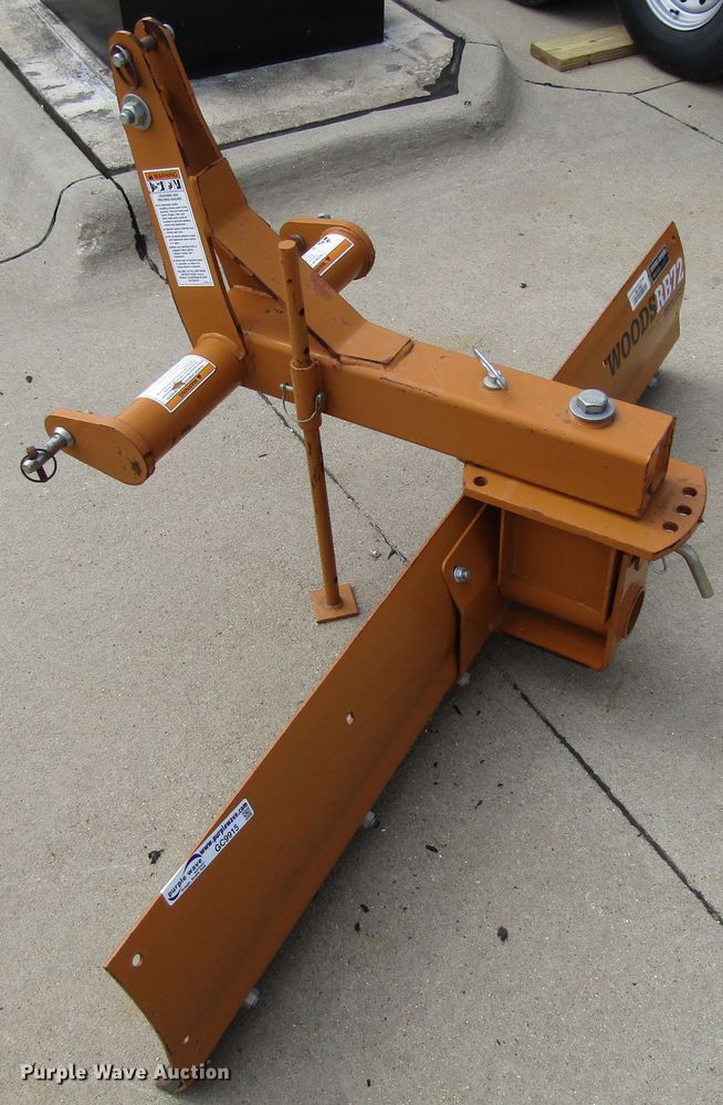 image for item GC9915 Woods RB72 72"W blade