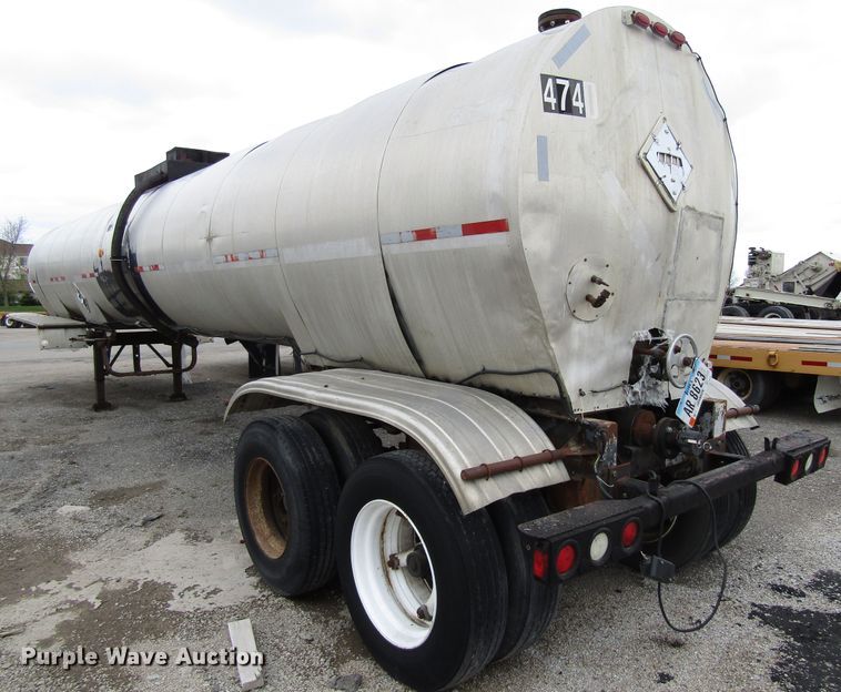 image for item GC9916 1976 Trailmobile T431CAF1  tank trailer