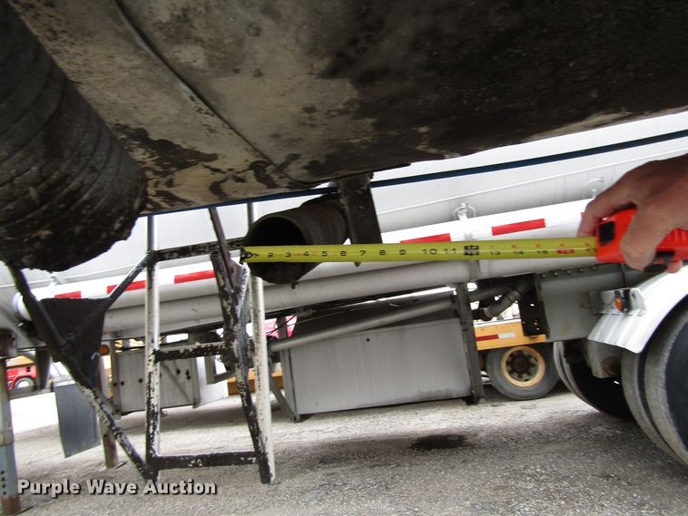 image for item GC9916 1976 Trailmobile T431CAF1  tank trailer