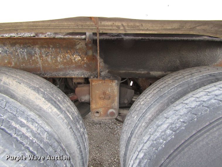 image for item GC9916 1976 Trailmobile T431CAF1  tank trailer