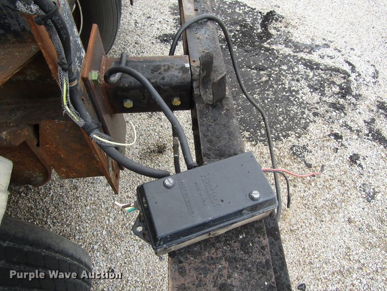 image for item GC9916 1976 Trailmobile T431CAF1  tank trailer