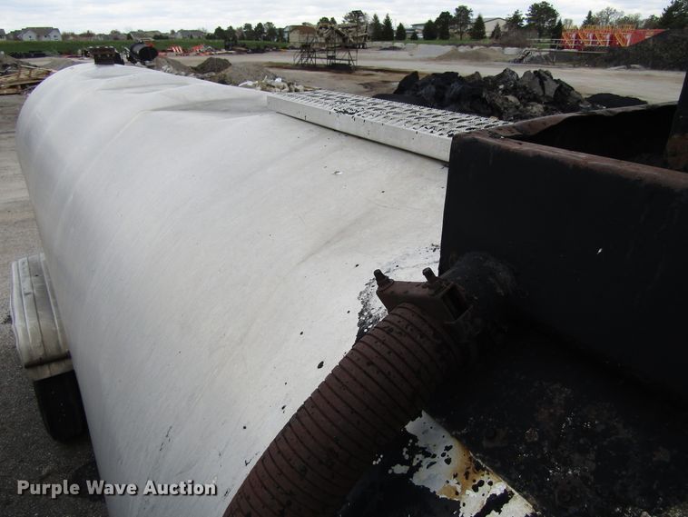 image for item GC9916 1976 Trailmobile T431CAF1  tank trailer