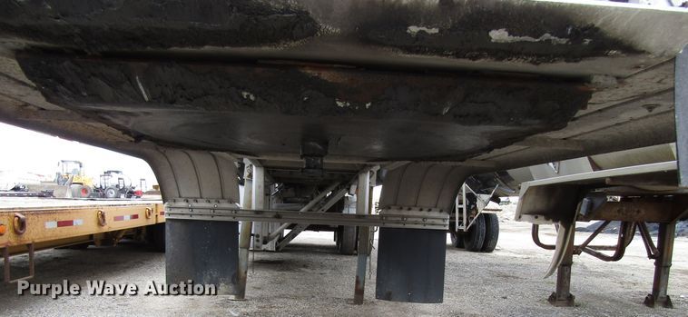 image for item GC9917 1994 Heil Co  tank trailer