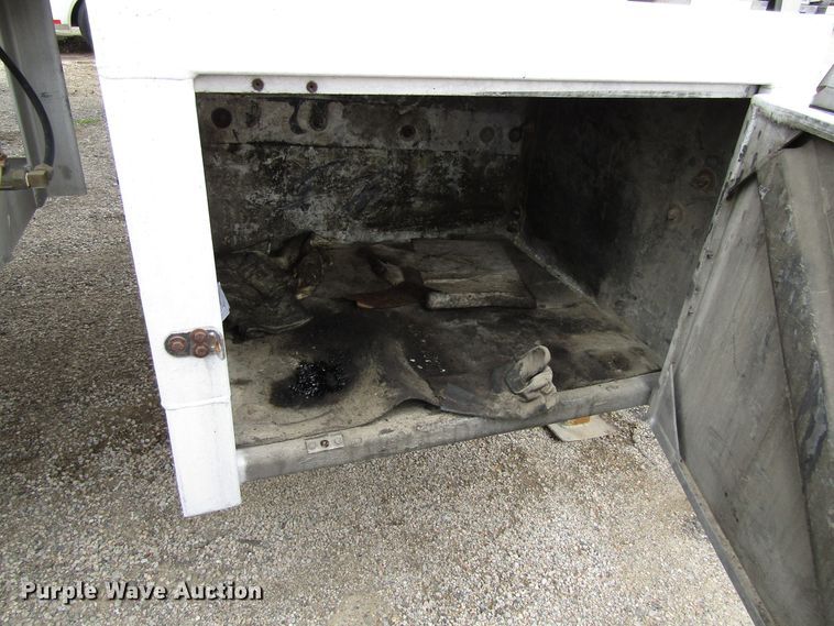 image for item GC9917 1994 Heil Co  tank trailer