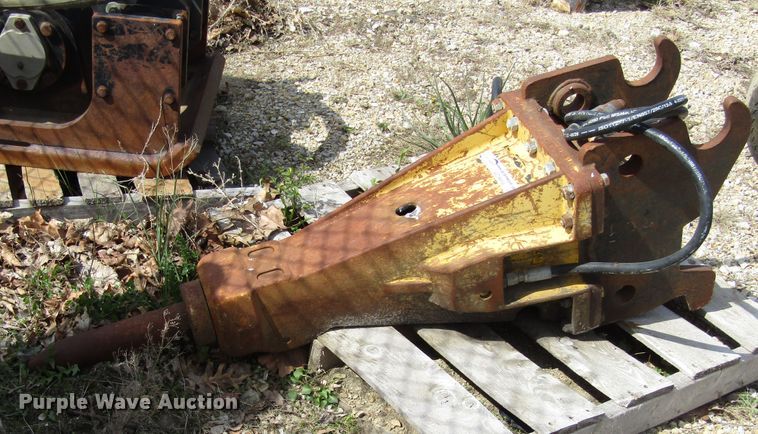 image for item GC9918 Breaker