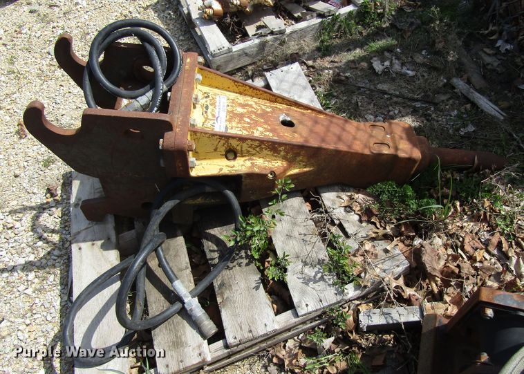 image for item GC9918 Breaker