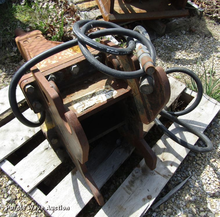 image for item GC9918 Breaker