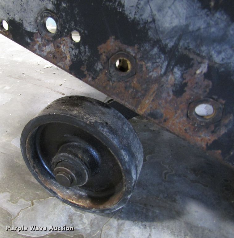 image for item GC9919 Diamant Boart 105D concrete saw