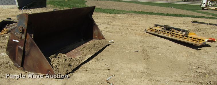 image for item GC9921 Wheel loader attachments