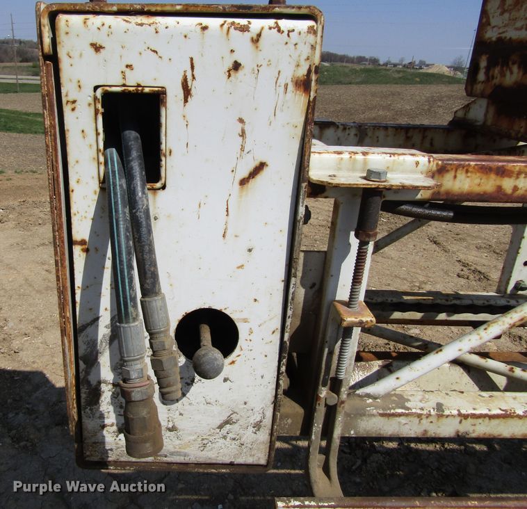 image for item GC9922 Gomaco auto-float