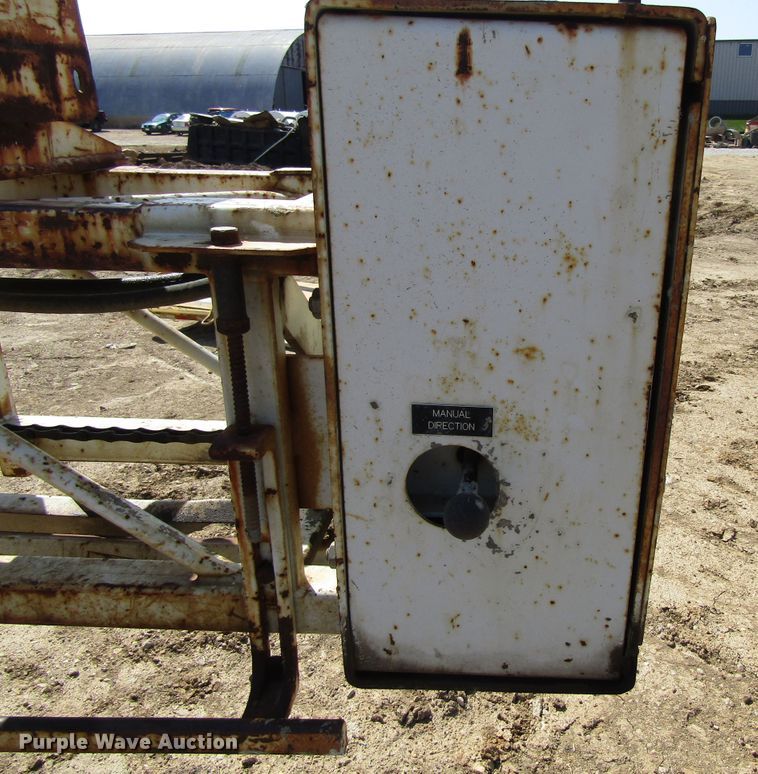 image for item GC9922 Gomaco auto-float