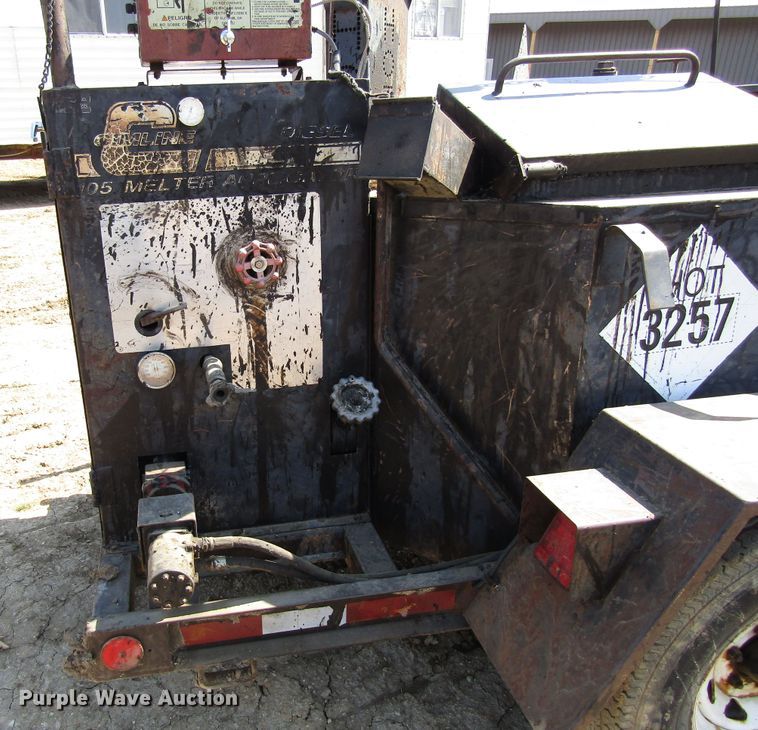 image for item GC9923 2001 Cimline 105D melter applicator