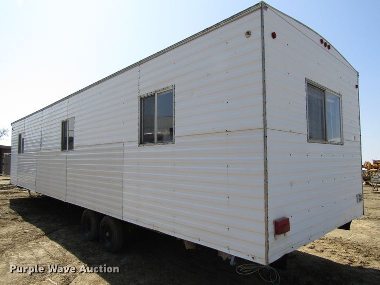 image for item GC9924 1993 MFE  jobsite trailer