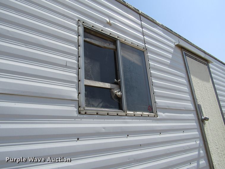 image for item GC9924 1993 MFE  jobsite trailer