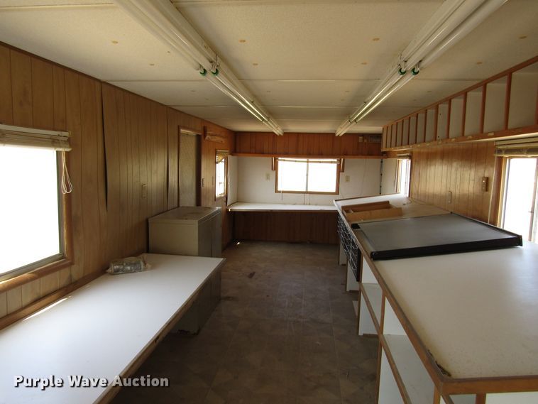 image for item GC9924 1993 MFE  jobsite trailer