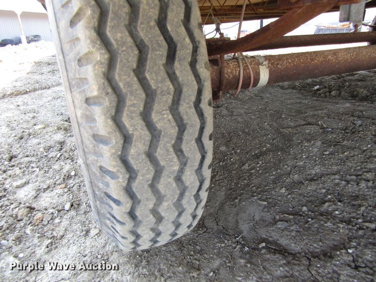 image for item GC9924 1993 MFE  jobsite trailer