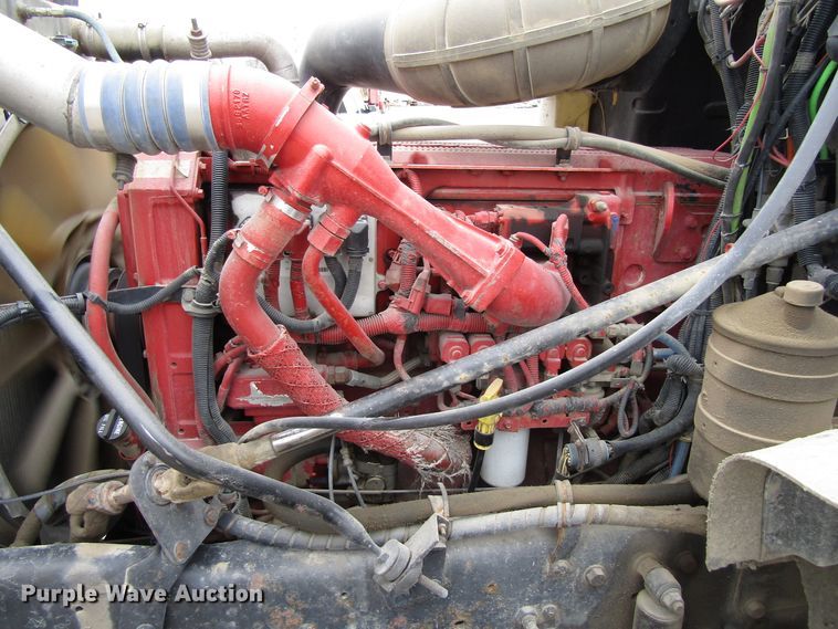 image for item GC9925 2006 Mack 700 CL700  semi truck