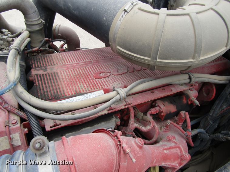 image for item GC9925 2006 Mack 700 CL700  semi truck