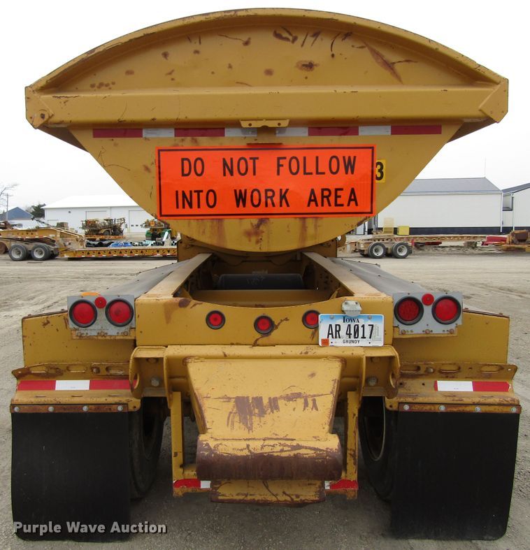 image for item GC9926 2005 Sidumpr side dump trailer