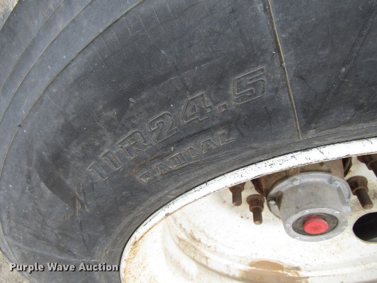 image for item GC9926 2005 Sidumpr side dump trailer