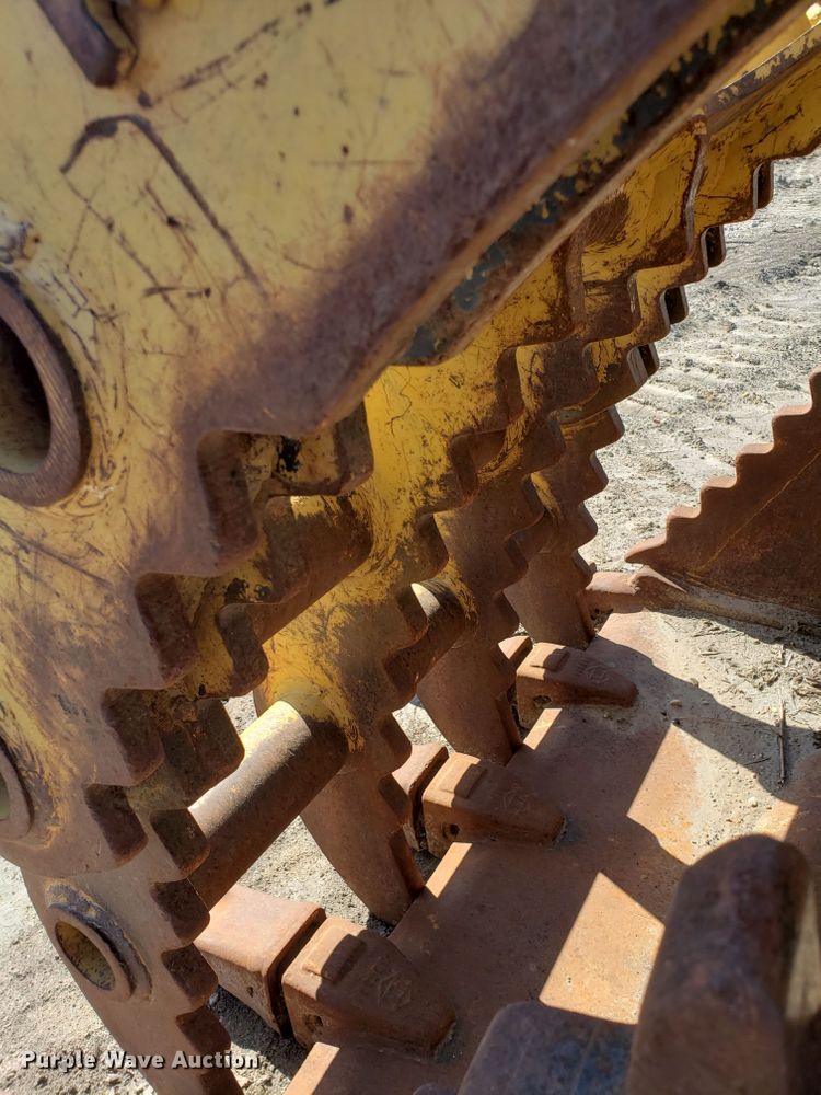 image for item H1895 Entek Manufacturing  Krypto Klaw excavator bucket