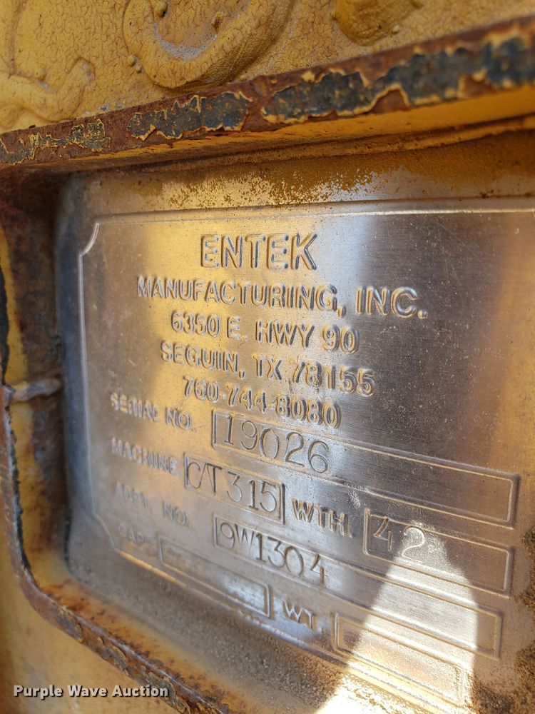 image for item H1895 Entek Manufacturing  Krypto Klaw excavator bucket